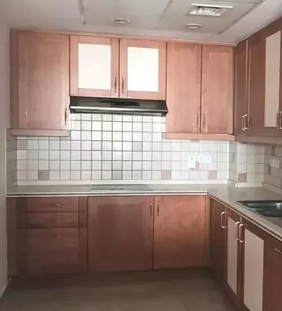 Residential Ready Property 2 Bedrooms S/F Apartment  for rent in The-Pearl-Qatar , Doha-Qatar #19016 - 6  image 