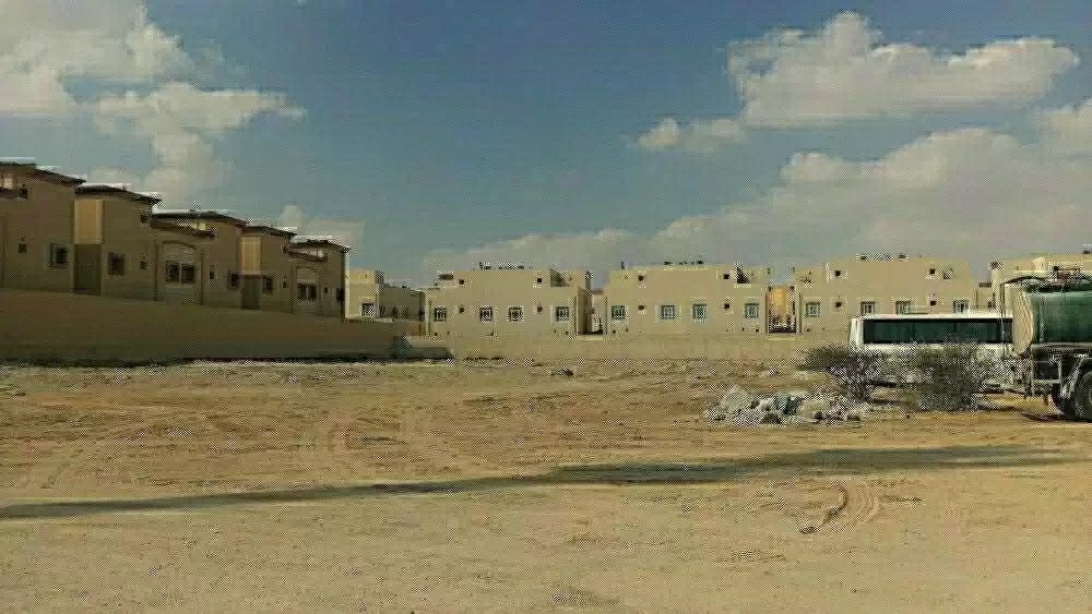 Земельные участки Готовая недвижимость Земля смешанного использования  продается в Доха #19021 - 1  image 