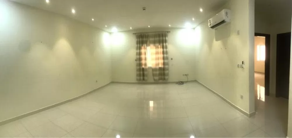 Residential Ready Property 1 Bedroom U/F Apartment  for rent in Najma , Doha-Qatar #19045 - 3  image 