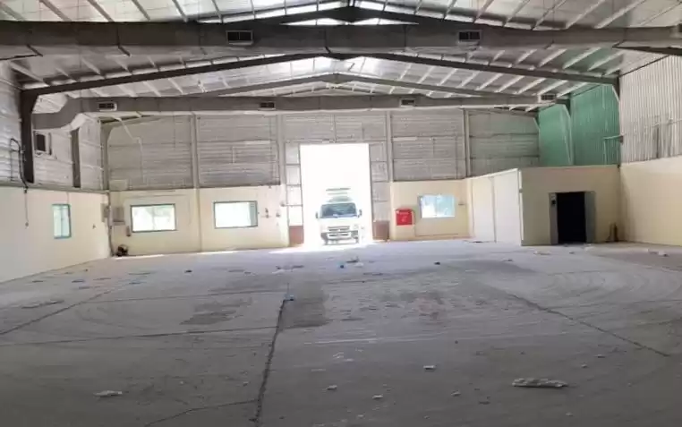 Commercial Ready Property U/F Warehouse  for rent in Doha #19101 - 1  image 