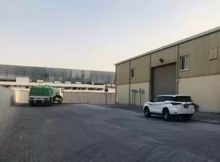 Commercial Ready Property U/F Warehouse  for rent in Doha #19118 - 1  image 
