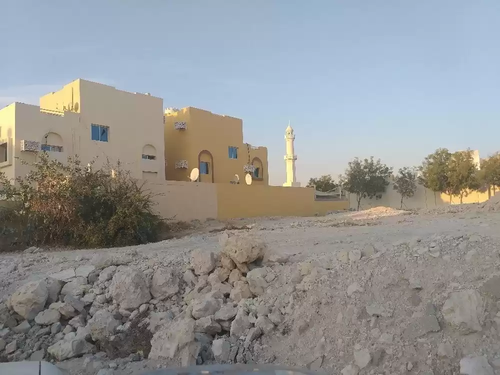 Земельные участки Готовая недвижимость Земля смешанного использования  продается в Аль-Садд , Доха #19131 - 1  image 
