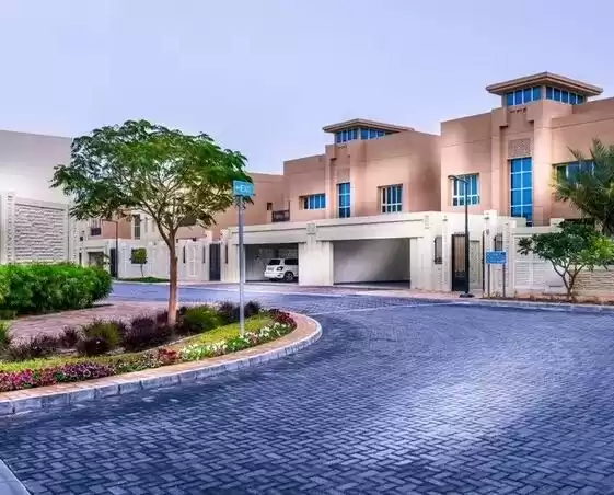 سكني عقار جاهز 4 + غرفة خادمة نصف مفروش مجمع  للإيجار في السد , الدوحة #19192 - 1  صورة 