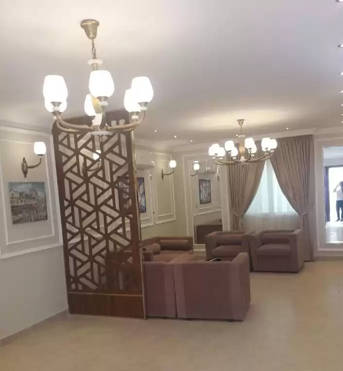 Résidentiel Propriété prête 5 chambres S / F Villa autonome  a louer au Doha #19227 - 1  image 