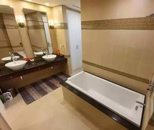 Residential Ready Property 2 Bedrooms F/F Townhouse  for rent in Al Sadd , Doha #19288 - 1  image 