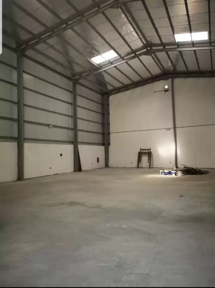 Commercial Ready Property U/F Warehouse  for sale in Al Sadd , Doha #19311 - 1  image 