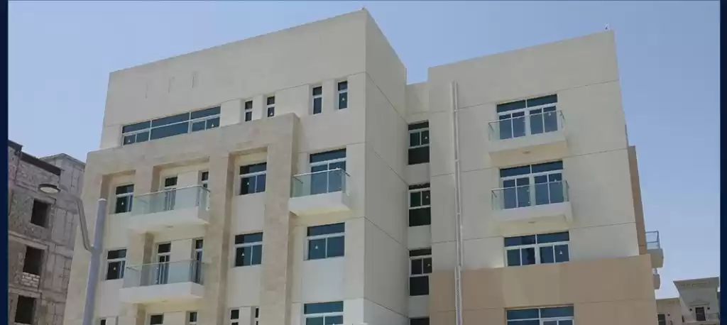 Résidentiel Propriété prête 2 chambres S / F Appartement  à vendre au Al-Sadd , Doha #19382 - 1  image 