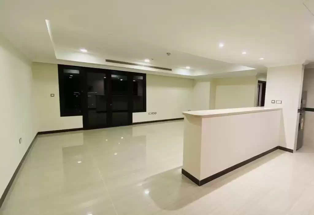 Residential Ready Property 2 Bedrooms S/F Apartment  for sale in Al Sadd , Doha #19383 - 1  image 