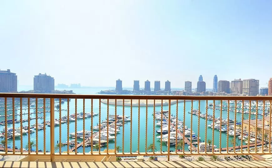 Residential Ready Property 2 Bedrooms S/F Apartment  for sale in The-Pearl-Qatar , Doha-Qatar #19409 - 1  image 