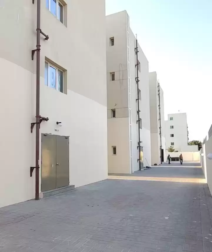 Residential Ready Property 7+ Bedrooms U/F Labor Camp  for rent in Doha #19429 - 1  image 