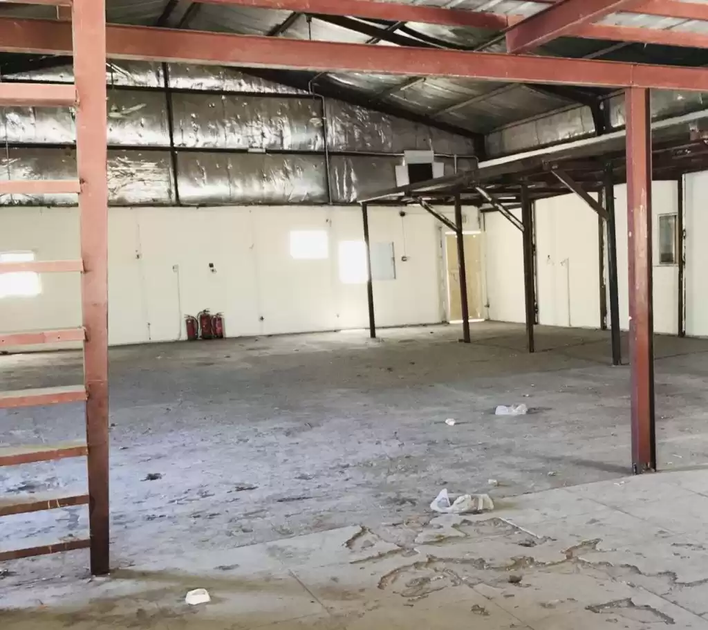 Commercial Ready Property U/F Warehouse  for rent in Doha #19431 - 1  image 