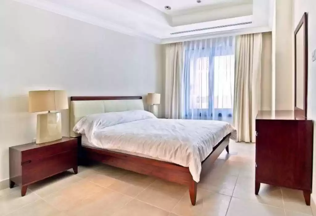 Mixed Use Ready Property 2 Bedrooms F/F Townhouse  for rent in Al Sadd , Doha #19485 - 1  image 
