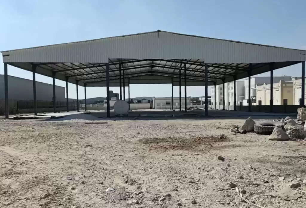 Commercial Ready Property U/F Warehouse  for rent in Al Sadd , Doha #19514 - 1  image 