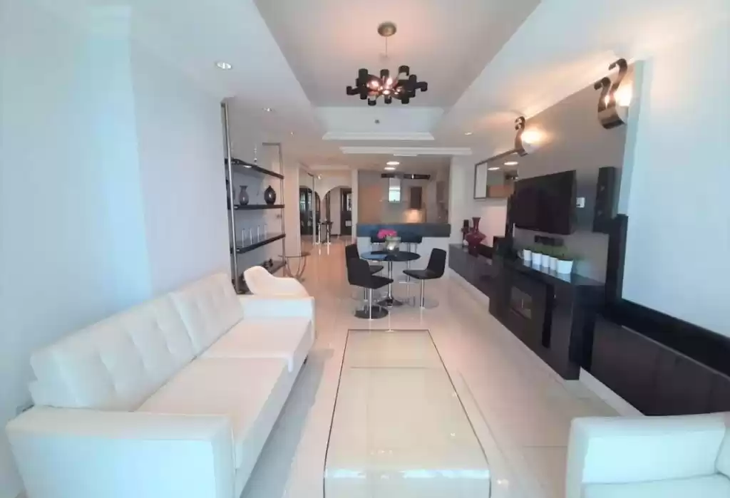 Mixed Use Ready Property 2 Bedrooms F/F Penthouse  for rent in Al Sadd , Doha #19546 - 1  image 