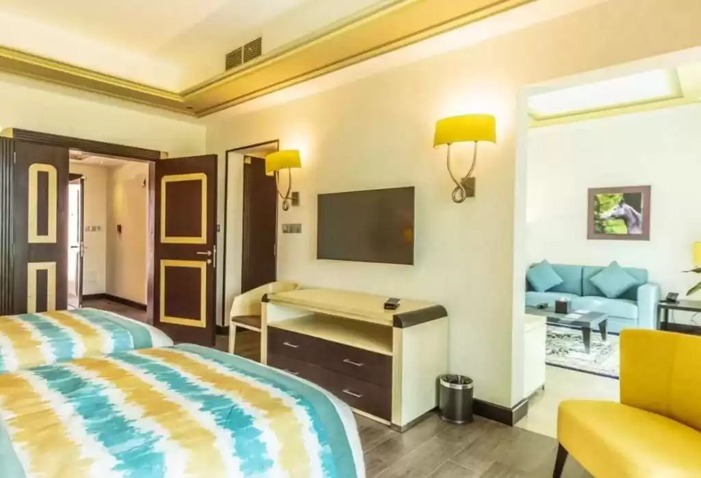 Karışık kullanım Hazır Mülk 3 yatak odası F/F Müstakil Villa  kiralık içinde Doha #19559 - 1  image 