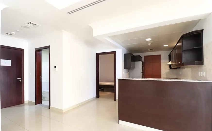 Residential Ready Property 2 Bedrooms S/F Apartment  for sale in Doha #19569 - 1  image 