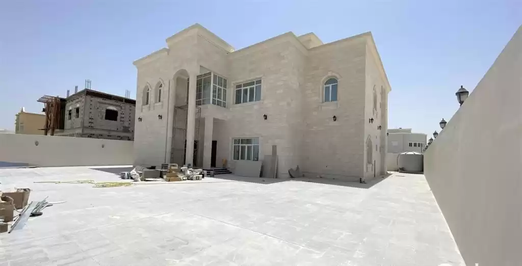 Résidentiel Propriété prête 7+ chambres U / f Villa autonome  à vendre au Doha #19747 - 1  image 
