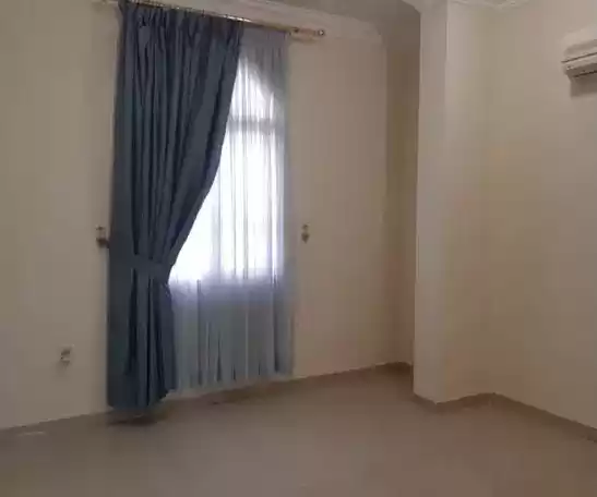 Residential Ready Property 2 Bedrooms U/F Apartment  for sale in Al Sadd , Doha #19816 - 1  image 