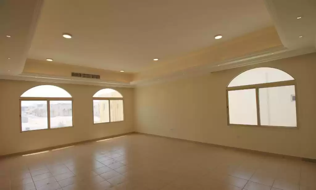 Смешанное использование Готовая недвижимость 6 спален Н/Ф Вилла в комплексе  продается в Аль-Садд , Доха #20124 - 1  image 