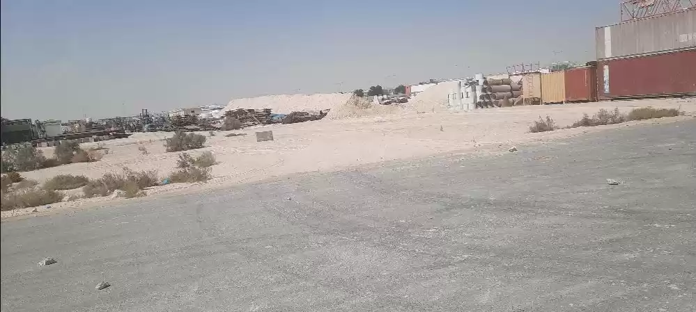 أرض عقار جاهز ارض متعددة الاستعمالات  للإيجار في السد , الدوحة #20171 - 1  صورة 