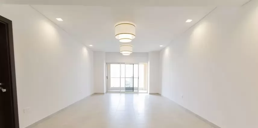 Residential Ready Property 1 Bedroom S/F Apartment  for sale in The-Pearl-Qatar , Doha-Qatar #20309 - 1  image 