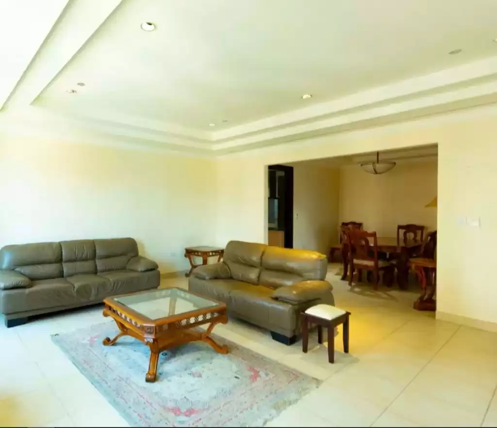 Résidentiel Propriété prête 3 chambres S / F Appartement  a louer au Al-Sadd , Doha #20318 - 1  image 
