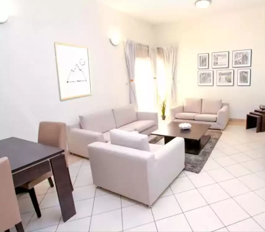 Résidentiel Propriété prête 3 chambres S / F Appartement  a louer au Al-Sadd , Doha #20412 - 1  image 