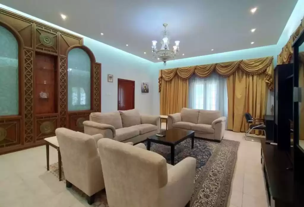 Wohn Klaar eigendom 2 Schlafzimmer F/F Wohnung  zu vermieten in Al Sadd , Doha #20464 - 1  image 