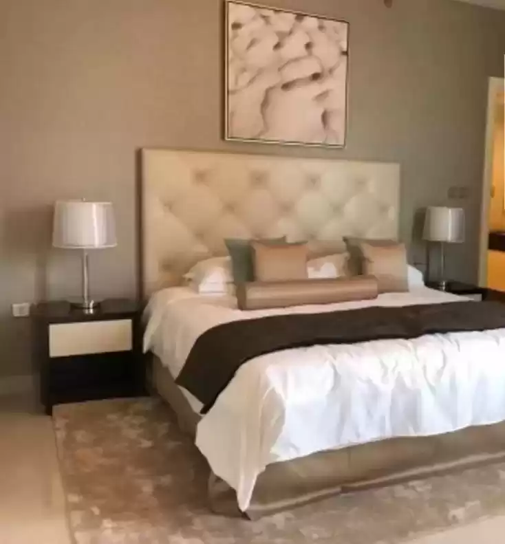 Residential Ready Property 1 Bedroom F/F Apartment  for rent in Al Sadd , Doha #20471 - 1  image 