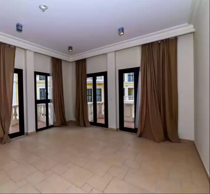 住宅 就绪物业 3 间卧室 U/F 公寓  出售 在 萨德 , 多哈 #20476 - 1  image 