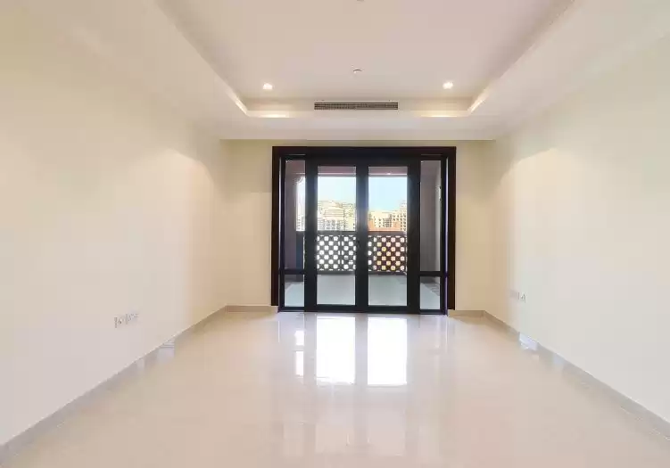 Жилой Готовая недвижимость 1 спальня С/Ж Таунхаус  продается в Аль-Садд , Доха #20506 - 1  image 
