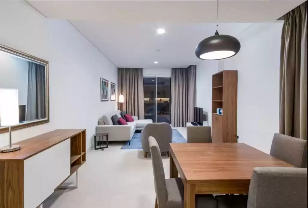 Résidentiel Propriété prête 1 chambre S / F Appartement  a louer au Al-Sadd , Doha #20543 - 1  image 