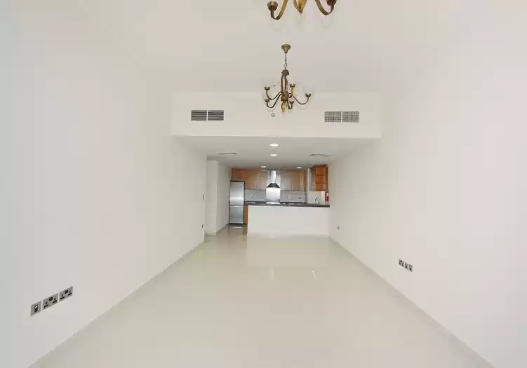 yerleşim Hazır Mülk 1 yatak odası Apartman  kiralık içinde Doha #20554 - 1  image 