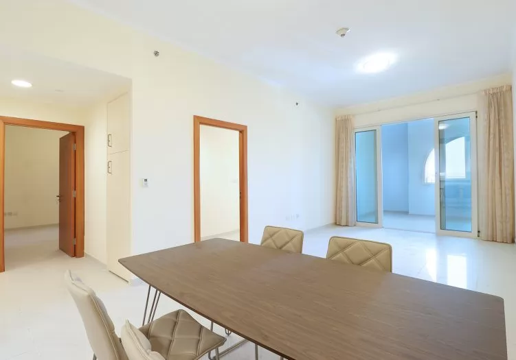 Residential Ready Property 2 Bedrooms S/F Apartment  for rent in Doha-Qatar #20561 - 1  image 