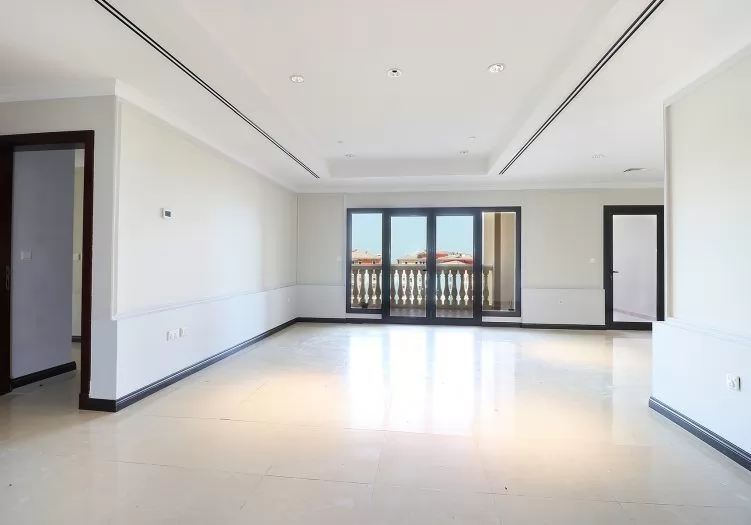 Residential Ready Property 2 Bedrooms F/F Apartment  for rent in Doha-Qatar #20573 - 1  image 