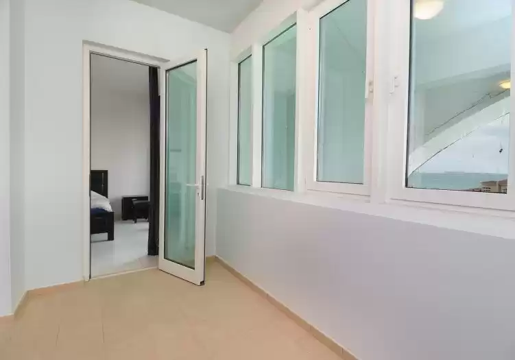 Résidentiel Propriété prête 2 chambres S / F Appartement  à vendre au Al-Sadd , Doha #20587 - 1  image 