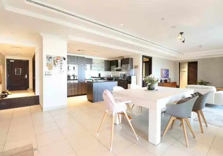 Résidentiel Propriété prête 2 chambres S / F Appartement  à vendre au Al-Sadd , Doha #20614 - 1  image 