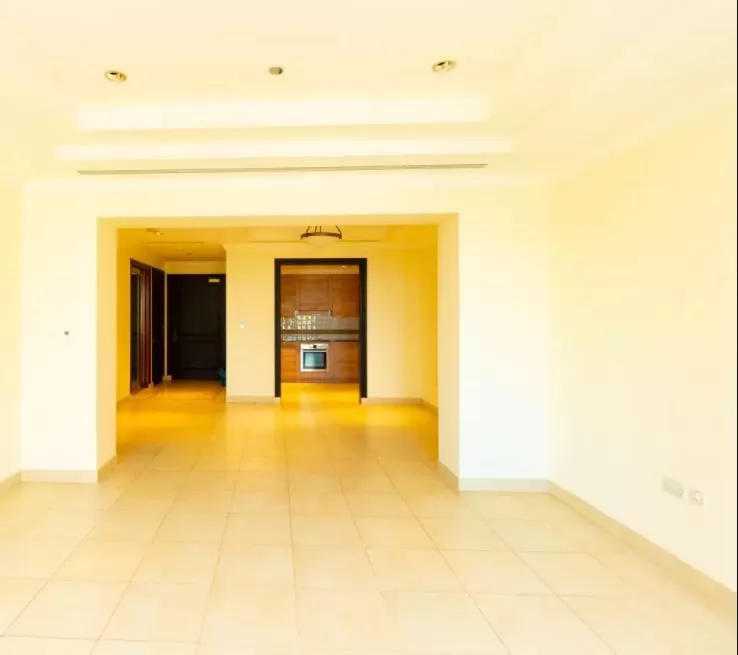 Residential Ready 1 Bedroom S/F Apartment  for sale in The-Pearl-Qatar , Doha-Qatar #20665 - 1  image 