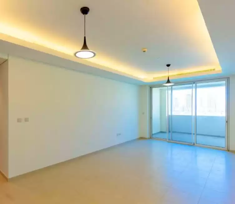 Residencial Listo Propiedad 2 + habitaciones de servicio U / F Apartamento  venta en al-sad , Doha #20679 - 1  image 