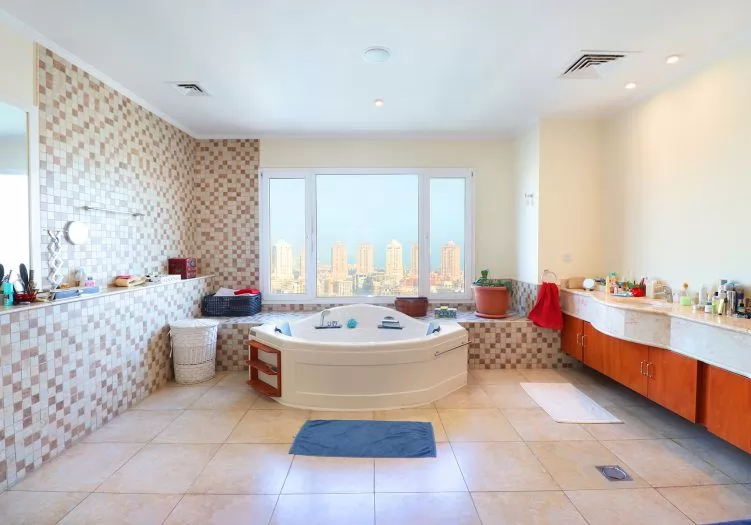 yerleşim Hazır Mülk 2 yatak odası F/F Apartman  satılık içinde Al Sadd , Doha #20680 - 1  image 