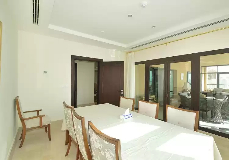 سكني عقار جاهز 2 غرف  مفروش شقة  للبيع في الدوحة #20690 - 1  صورة 