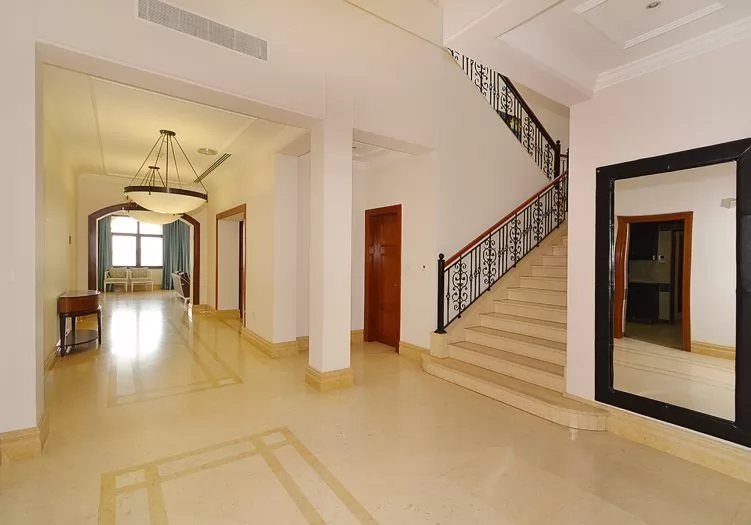Residential Ready Property 4 Bedrooms F/F Standalone Villa  for rent in Doha #20715 - 2  image 
