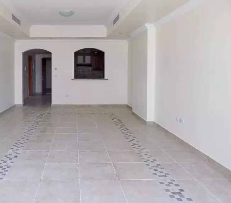 Residential Ready Property 2 Bedrooms U/F Apartment  for sale in The-Pearl-Qatar , Doha-Qatar #20752 - 1  image 