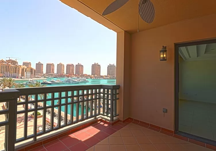 Residential Ready Property 2 Bedrooms F/F Townhouse  for rent in Doha-Qatar #20763 - 2  image 