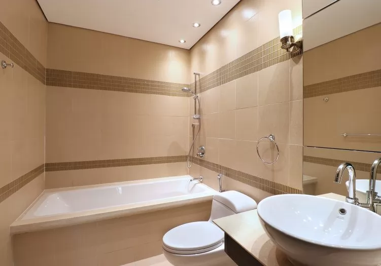 Residential Ready Property 2 Bedrooms F/F Townhouse  for rent in Doha-Qatar #20765 - 3  image 