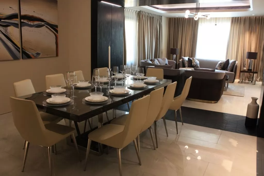 Residential Ready Property 3 Bedrooms F/F Apartment  for rent in Doha-Qatar #20849 - 1  image 