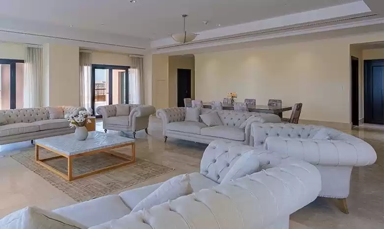 Residential Ready Property 4 Bedrooms F/F Apartment  for sale in Al Sadd , Doha #20913 - 1  image 