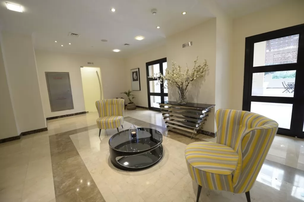 Residential Ready Property 1 Bedroom F/F Apartment  for rent in Doha-Qatar #20968 - 1  image 