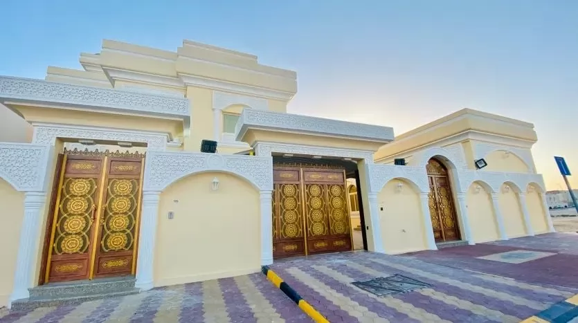 住宅 就绪物业 7+ 卧室 U/F 独立别墅  出售 在 萨德 , 多哈 #20984 - 1  image 
