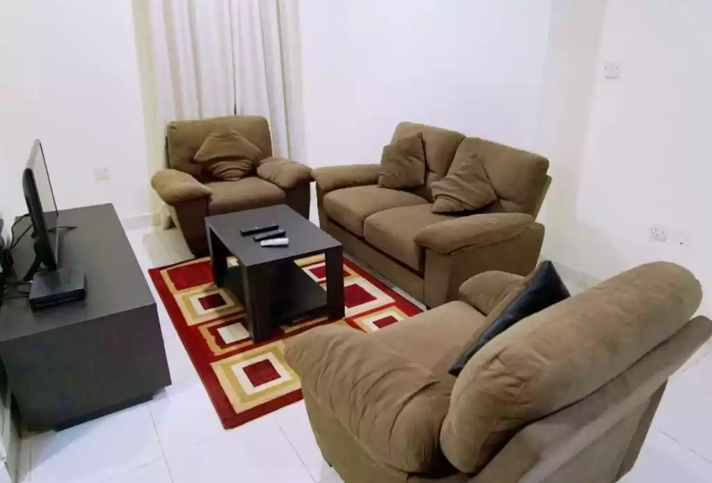 Residential Ready Property 1 Bedroom F/F Apartment  for rent in Al Sadd , Doha #21032 - 1  image 